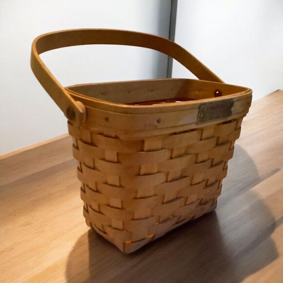 Longaberger Dresden Tour Basket II 1996 Edition Movable Handle and Plastic Liner - Picture 1 of 7